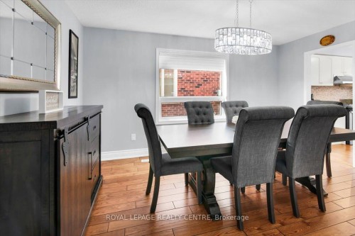 3135 Orleans Road, Mississauga, ON - Indoor Photo Showing Dining Room