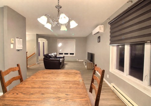 Intérieur - 213 Av. Roy, Saint-Jules, QC - Indoor Photo Showing Dining Room