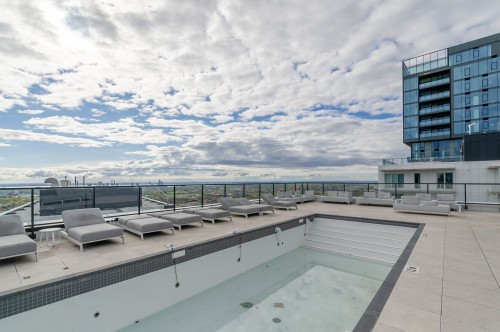 Pool - 610-2320 Rue Tupper, Montréal (Ville-Marie), QC - Outdoor With View