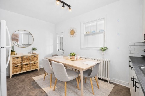 Cuisine - 674Z 5E Avenue, Montréal (Lachine), QC - Indoor Photo Showing Dining Room