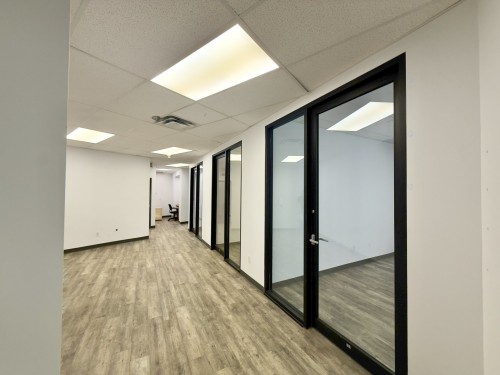 Corridor - 11201 Rue Notre-Dame E., Montréal-Est, QC - Indoor Photo Showing Other Room