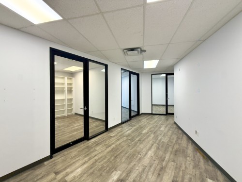 Corridor - 11201 Rue Notre-Dame E., Montréal-Est, QC - Indoor Photo Showing Other Room