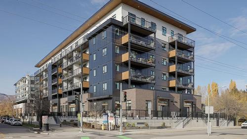 311-660 Cawston Avenue, Kelowna, BC - Outdoor With Facade