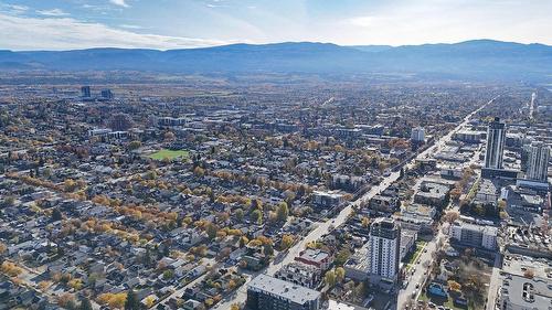 311-660 Cawston Avenue, Kelowna, BC - Outdoor With View