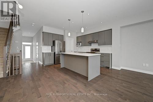 Kitchen - 4958 Abbott Street E, Ottawa, ON - Indoor Photo Showing Kitchen With Upgraded Kitchen