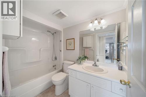 1272 Ontario Street Unit# 404, Burlington, ON - Indoor Photo Showing Bathroom