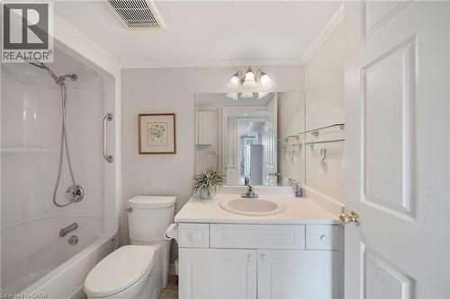 1272 Ontario Street Unit# 404, Burlington, ON - Indoor Photo Showing Bathroom