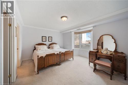 1272 Ontario Street Unit# 404, Burlington, ON - Indoor Photo Showing Bedroom