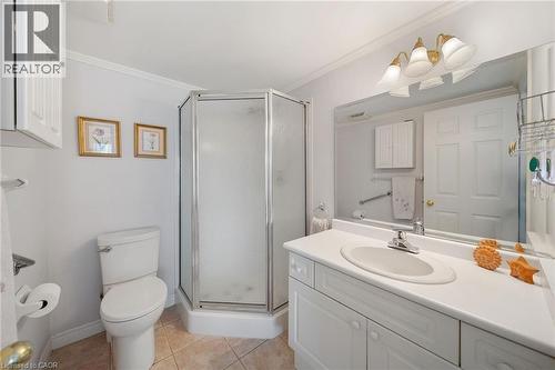 1272 Ontario Street Unit# 404, Burlington, ON - Indoor Photo Showing Bathroom