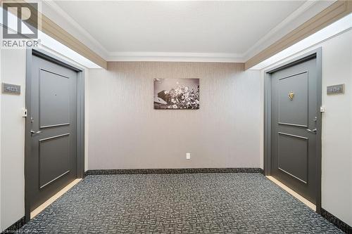 1272 Ontario Street Unit# 404, Burlington, ON - Indoor Photo Showing Other Room