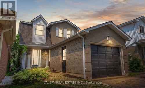 848 ATTERSLEY DRIVE  Oshawa, ON L1K 1T9