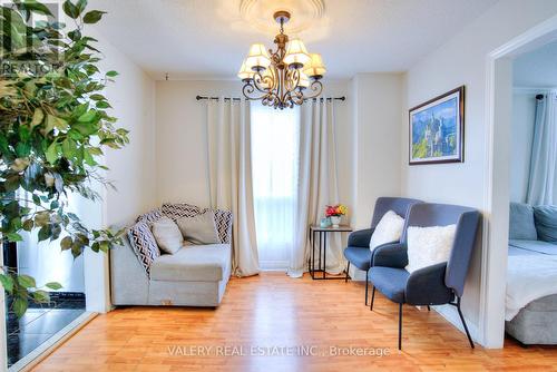 848 Attersley Drive, Oshawa, ON 