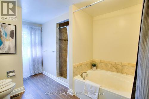 848 Attersley Drive, Oshawa, ON 