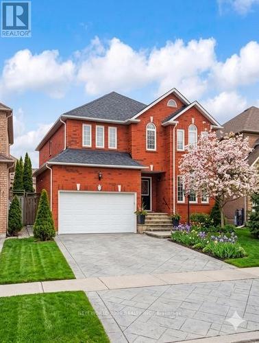 7 FINNEGAN PLACE  Whitby, ON L1R 2G2