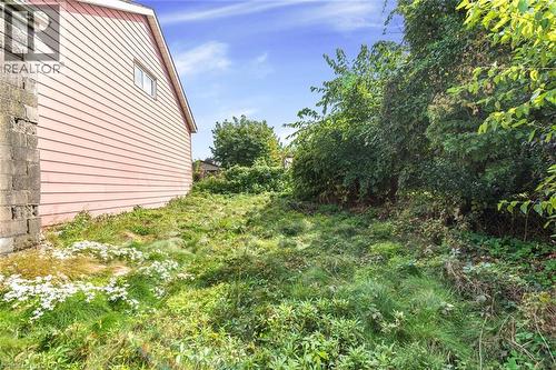 510 John Street N, Hamilton, ON - Outdoor