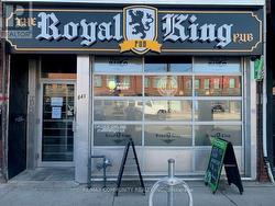 641 DUPONT STREET Toronto, ON M6G 1Z4