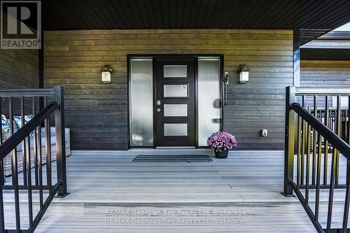 165 Wilson Road, Midland, ON - Outdoor With Exterior