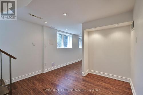 1439 Larchview Trail, Mississauga, ON - Indoor Photo Showing Other Room