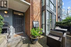 1409 W 6TH AVENUE  Vancouver, BC V6H 4E9