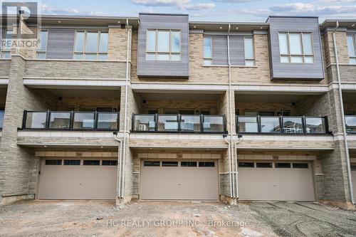 3316 TAHA GARDENS  Oakville, ON L6M 5S1