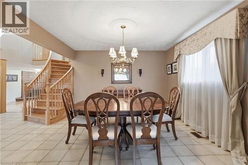 783 Stone Church Road E, Hamilton, ON - Indoor Photo Showing Dining Room