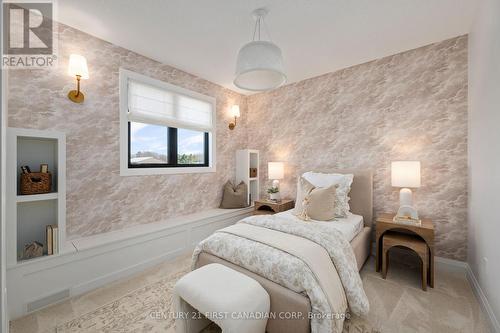 856 White Pine Street, London North (North S), ON - Indoor Photo Showing Bedroom