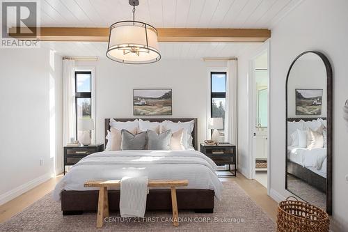 856 White Pine Street, London North (North S), ON - Indoor Photo Showing Bedroom