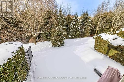 48 Stonecliffe Crescent, Aurora, ON - Outdoor