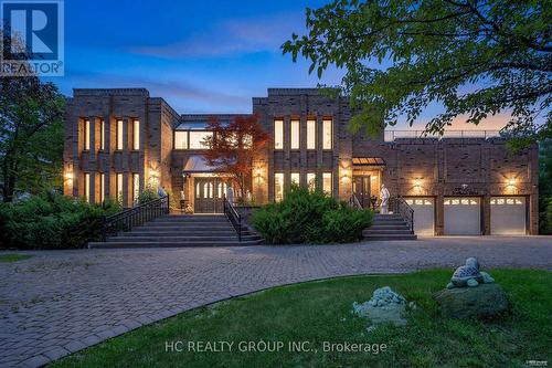 9 FORSON COURT  Markham, ON L6C 1A9