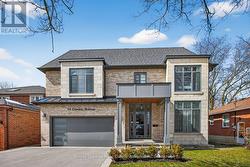 16 DORLEN AVENUE Toronto, ON M9B 5A9