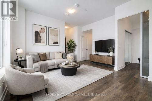 248 - 2481 TAUNTON ROAD  Oakville, ON L6H 3R7