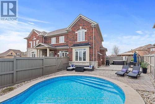 67 HIDDEN LAKE TRAIL  Halton Hills, ON L7G 0K6