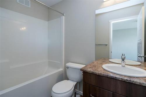 508 Transcona Blvd, Winnipeg, MB 