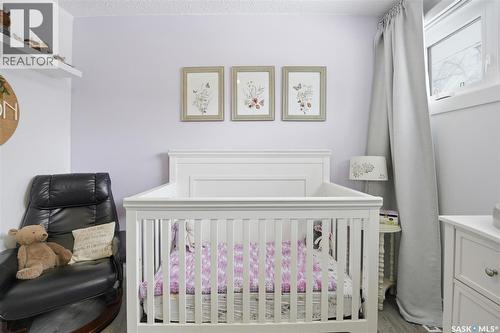 16 Pinder Crescent, Saskatoon, SK - Indoor Photo Showing Bedroom