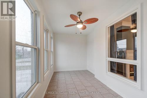 71 Joseph Street, Fort Erie (Lakeshore), ON - Indoor Photo Showing Other Room