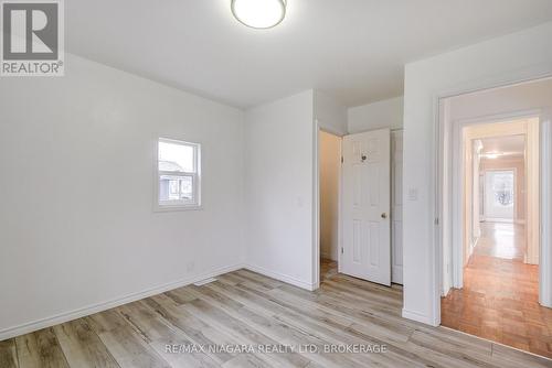71 Joseph Street, Fort Erie (Lakeshore), ON - Indoor Photo Showing Other Room