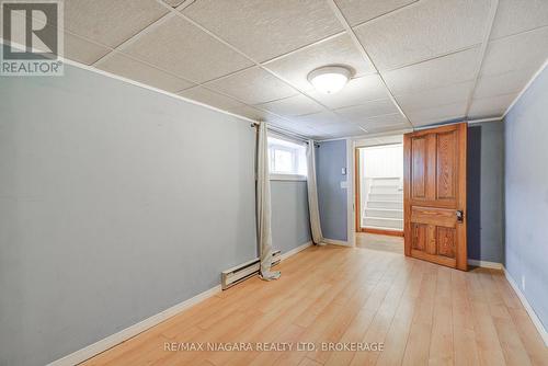 71 Joseph Street, Fort Erie (Lakeshore), ON - Indoor Photo Showing Other Room