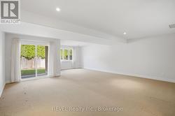 Huge/ bright walkout basement - 