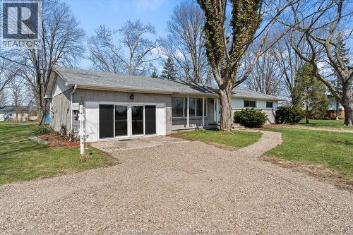 5740 Baseline Road, Windsor, ON - Outdoor