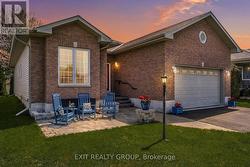 12 ALETHA DRIVE Prince Edward County (Wellington), ON K0K 3L0