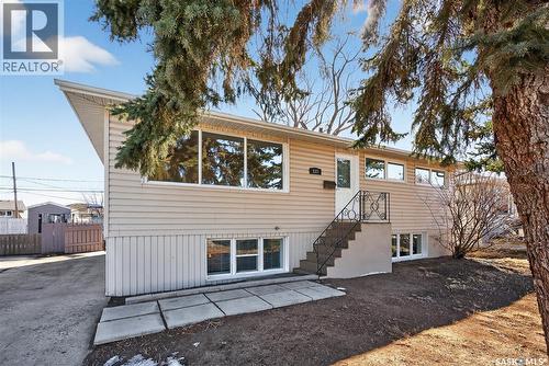 837 Keith STREET  Moose Jaw, SK S6H 5R3