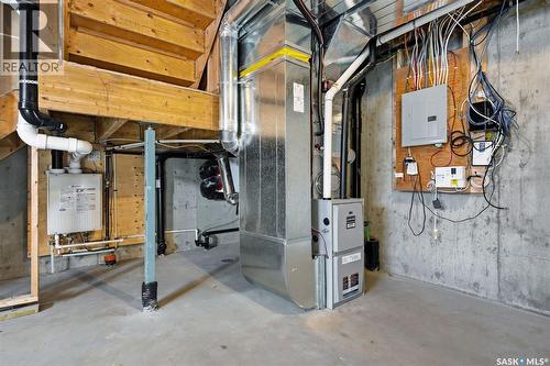 2 5752 Gordon Road, Regina, SK - Indoor Photo Showing Basement