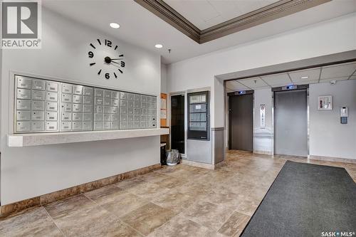 902 405 5Th Avenue, Saskatoon, SK - Indoor Photo Showing Other Room