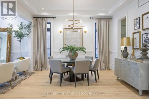 20 Arrowstook Road, Toronto, ON - Indoor Photo Showing Dining Room