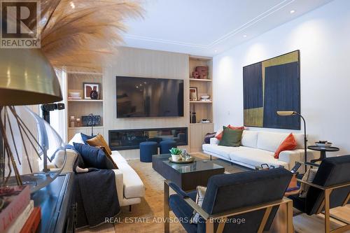 20 Arrowstook Road, Toronto, ON - Indoor