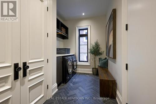 20 Arrowstook Road, Toronto, ON - Indoor