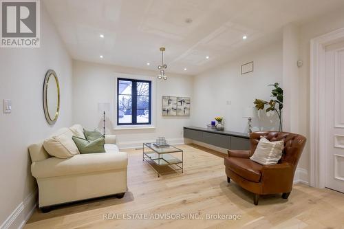 20 Arrowstook Road, Toronto, ON - Indoor Photo Showing Other Room