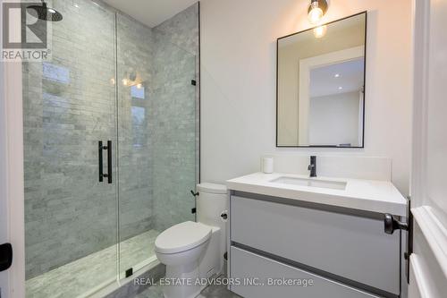 20 Arrowstook Road, Toronto, ON - Indoor Photo Showing Bathroom