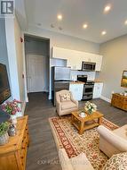 4 - 70 VICTORIA AVENUE S Hamilton, ON L8N 2S7