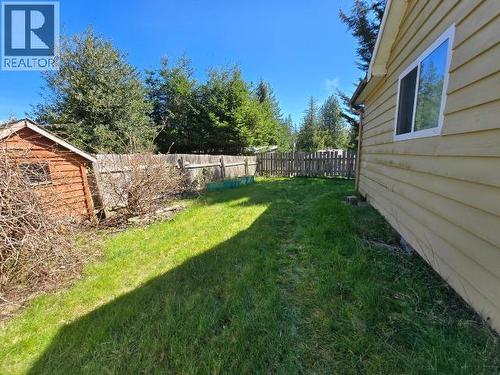 5287 Mcguffie Ave, Powell River, BC - Outdoor